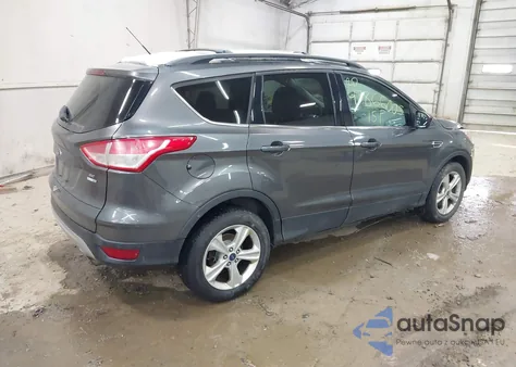 2015 Ford Escape Se z USA, uszkodzony, nr VIN 1FMCU9G91FUB70035